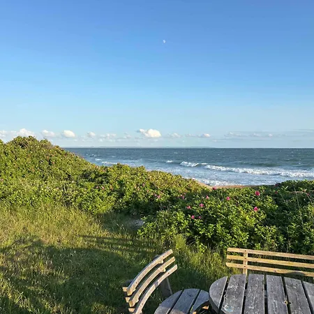 Dom wakacyjny Lovely Close To And Nature Yderby