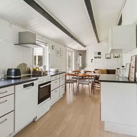 Lovely Close To And Nature *